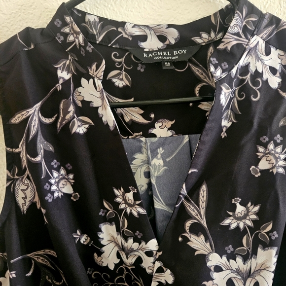 Rachel Roy V-neck Floral Print Blouse - Picture 3 of 4
